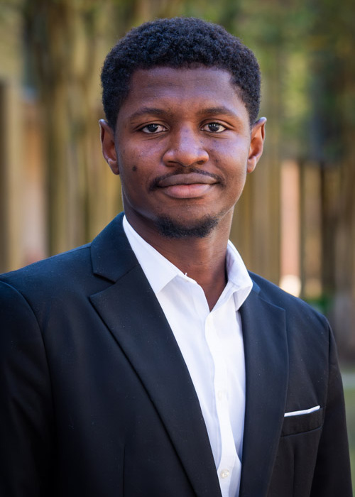 Rosingh Amofa Adarkwa headshot