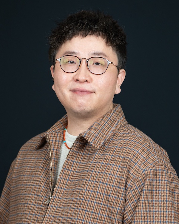 Ryan Wang Headshot RHeadshot of Ryan Wang